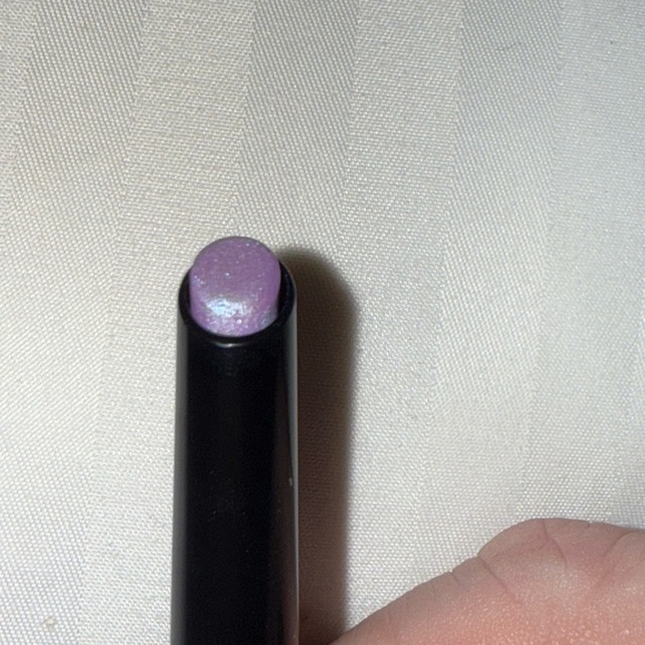Be your own desire eyeshadow wand in whimsical lavender new in box - Picture 5 of 8